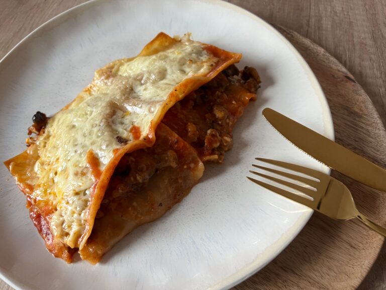 Domowa lasagne z mięsem mielonym